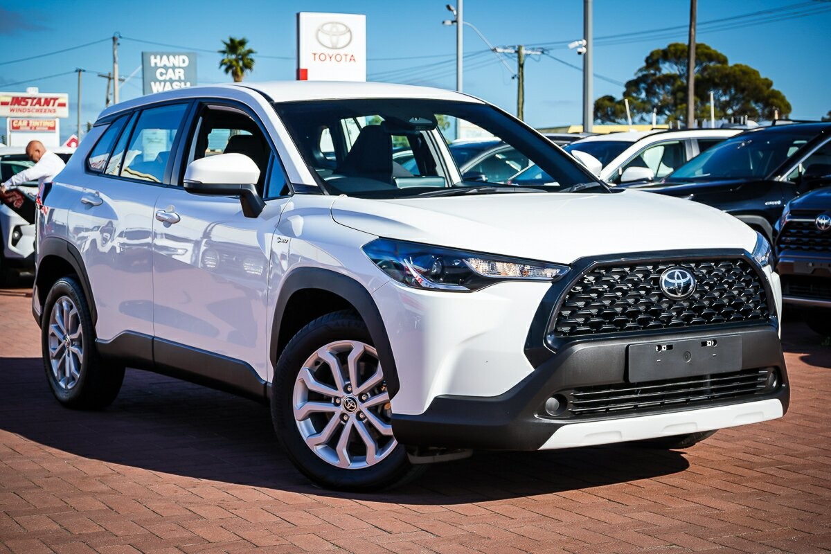 Toyota Corolla Cross image 1