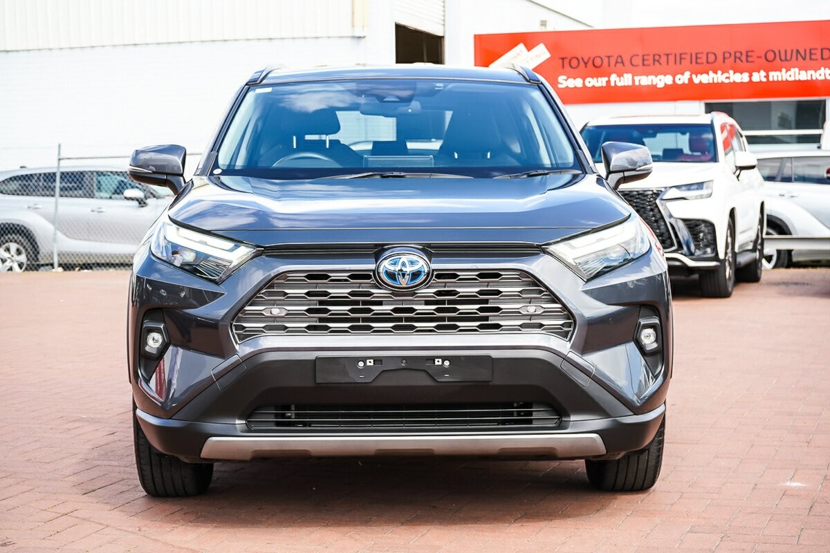 Toyota Rav4 image 3