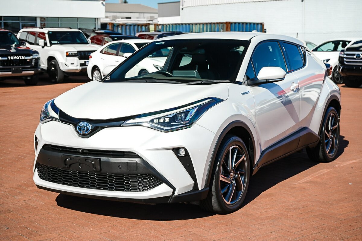 Toyota C-hr image 4