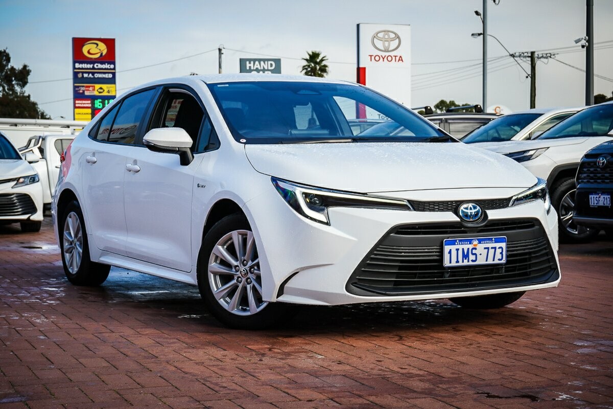 Toyota Corolla image 1