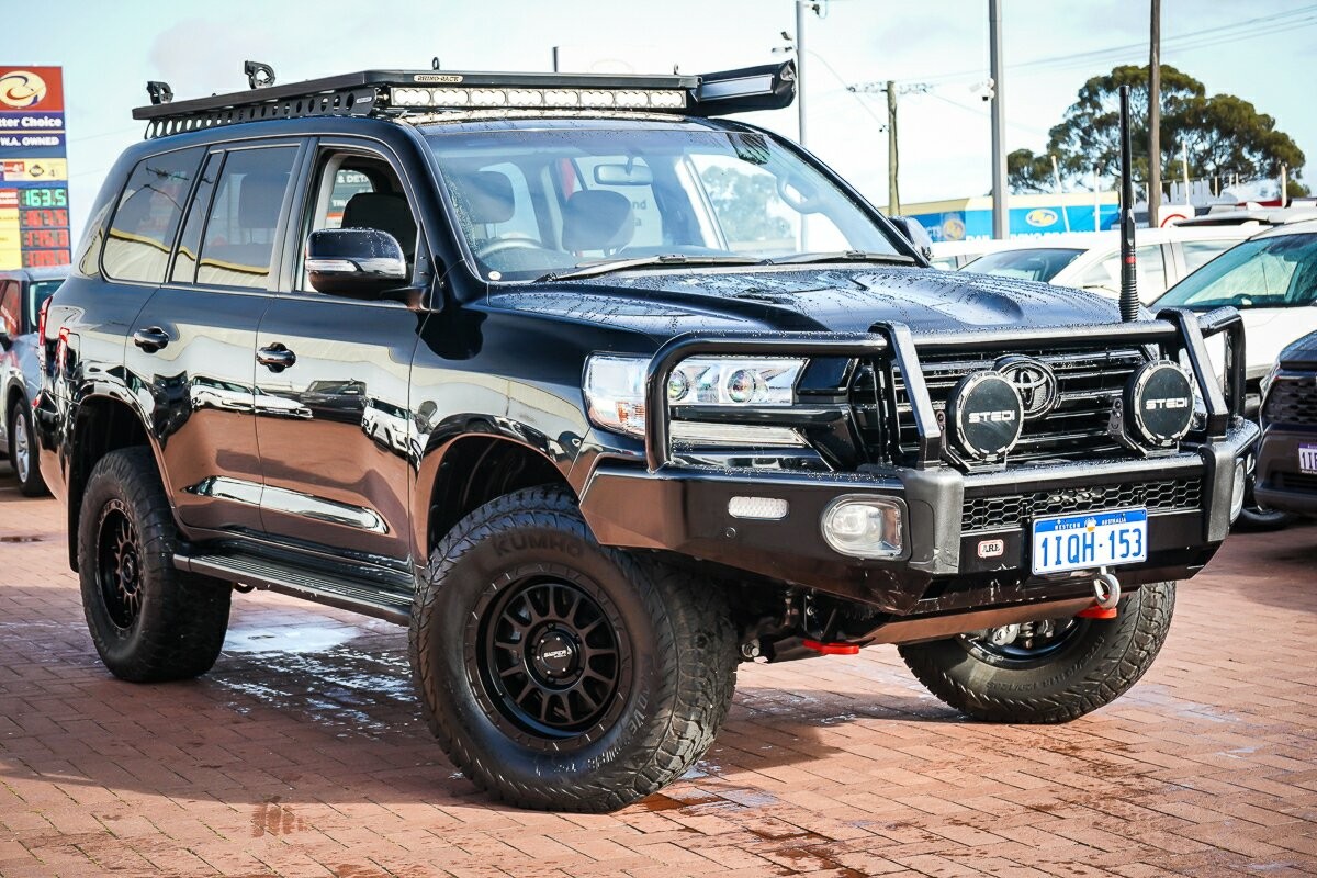 Toyota Landcruiser image 1