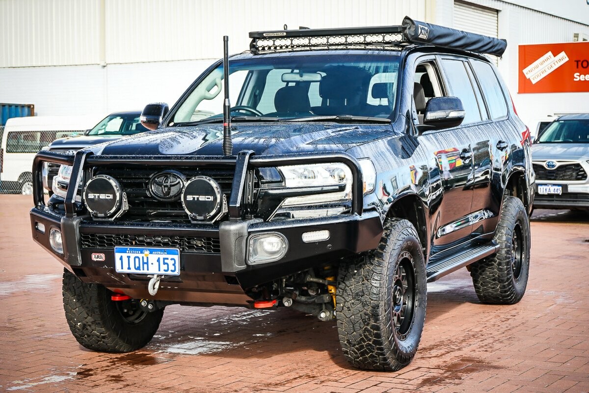 Toyota Landcruiser image 4