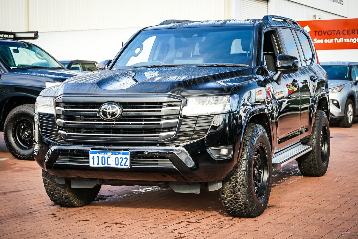 Toyota Landcruiser image 4