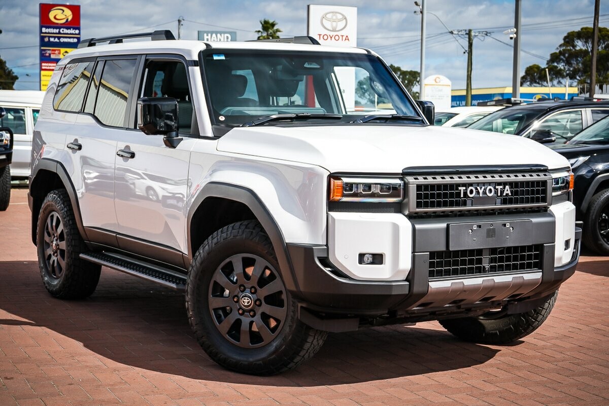Toyota Landcruiser Prado image 1