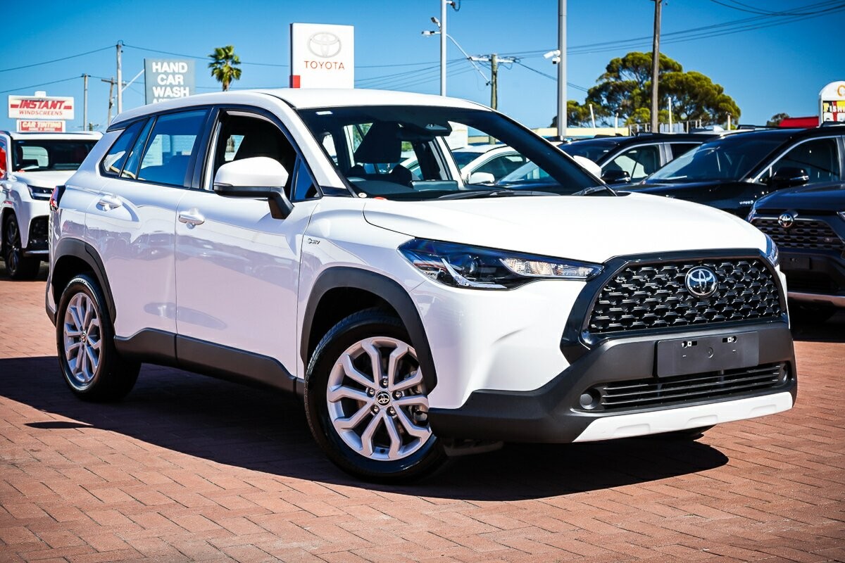 Toyota Corolla Cross image 1