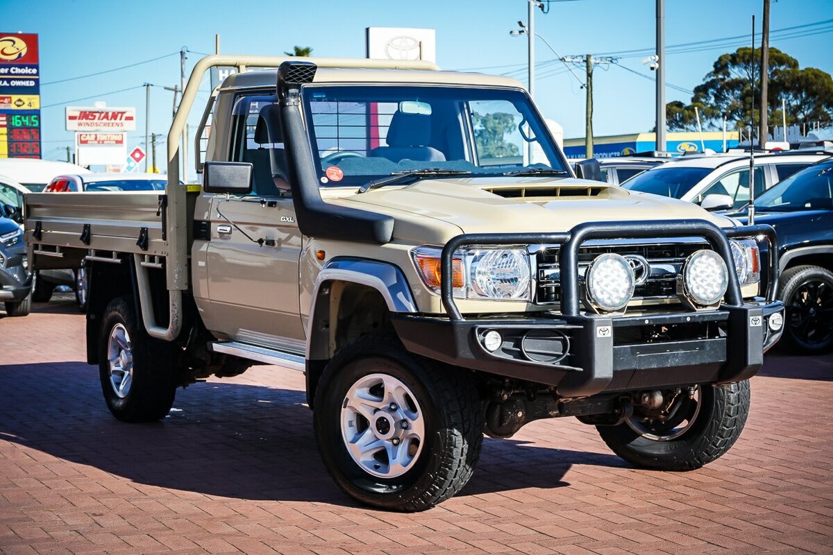 Toyota Landcruiser image 1