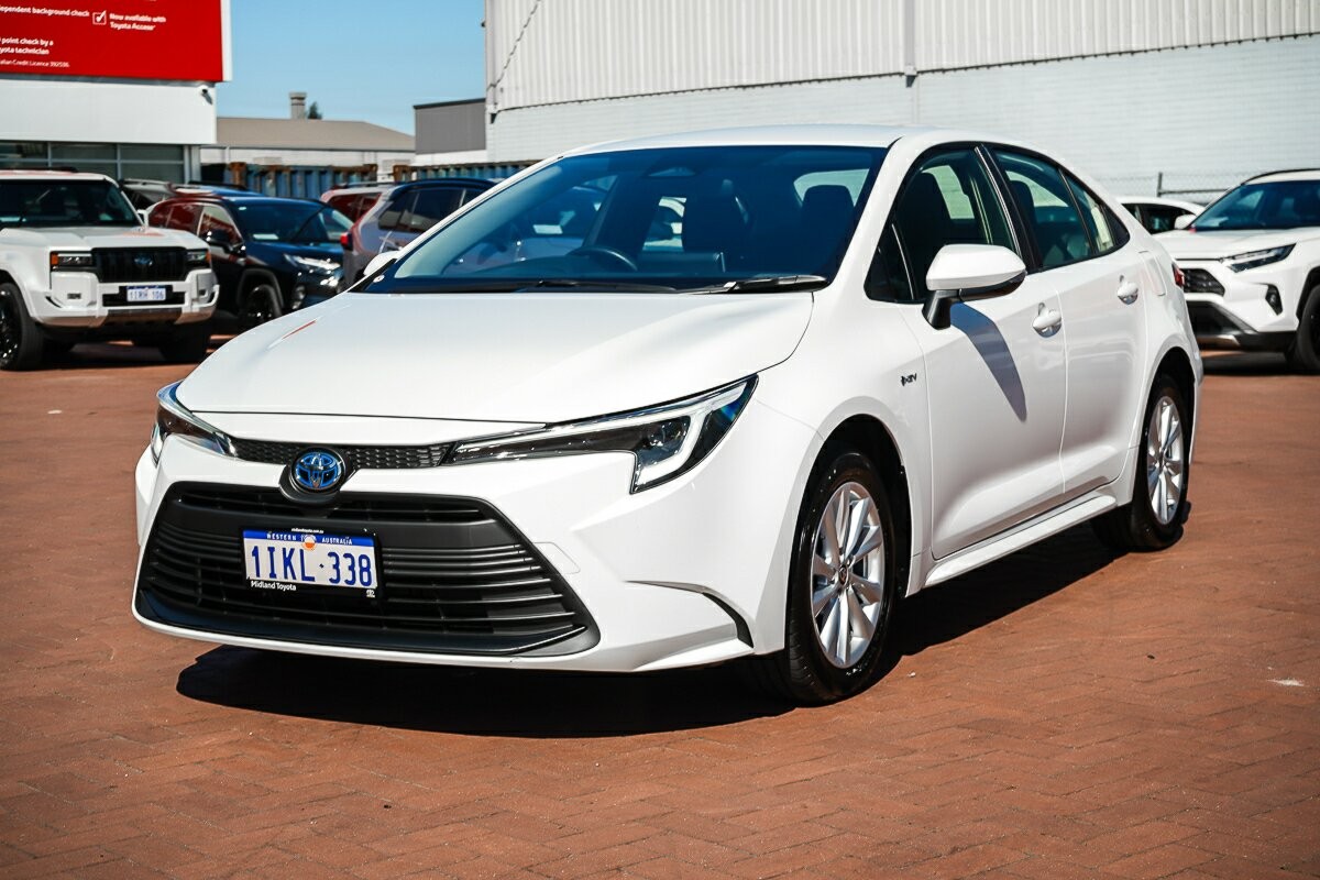 Toyota Corolla image 4