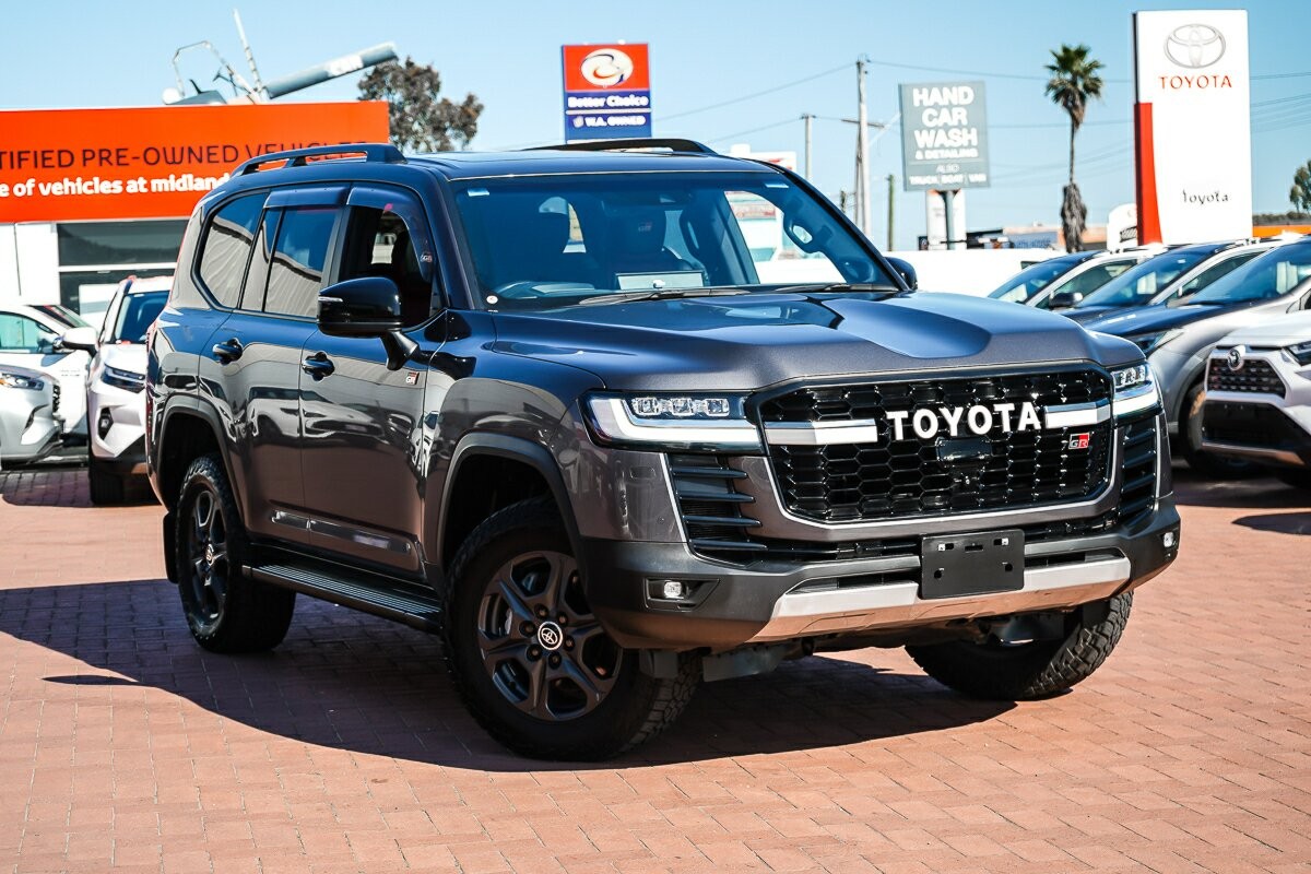 Toyota Landcruiser image 1