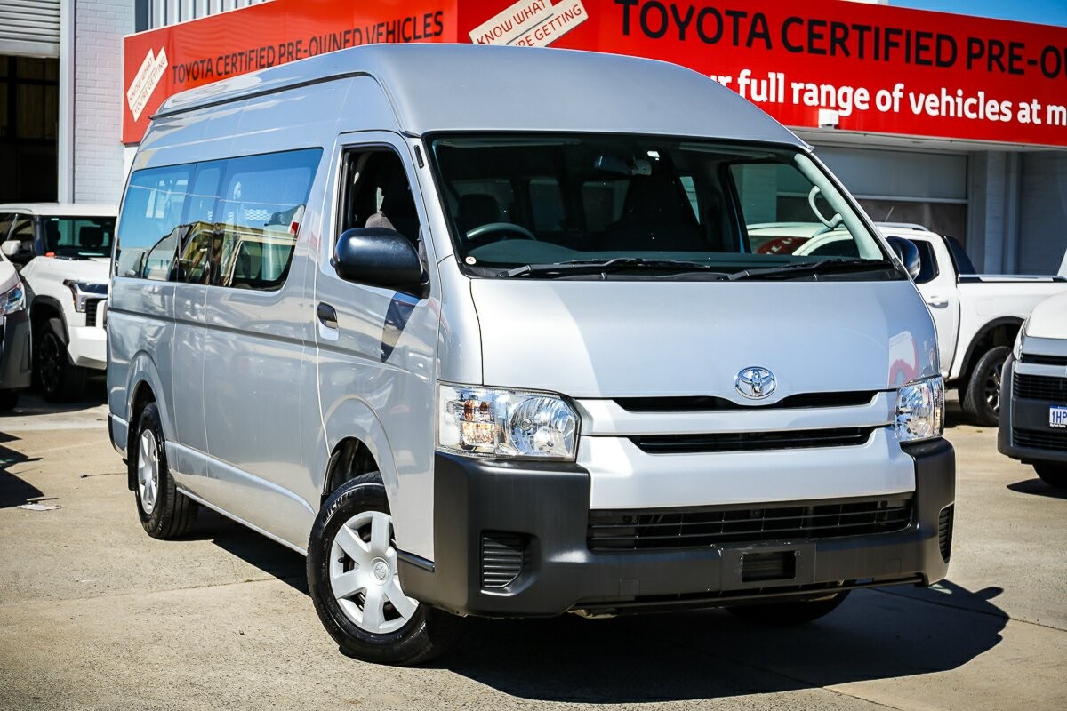 Toyota Hiace image 1