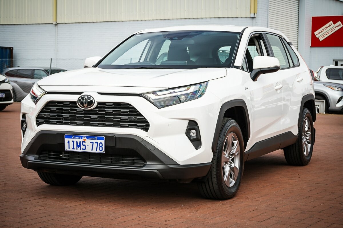 Toyota Rav4 image 4