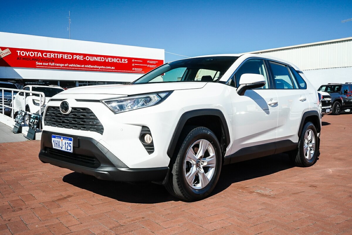 Toyota Rav4 image 4