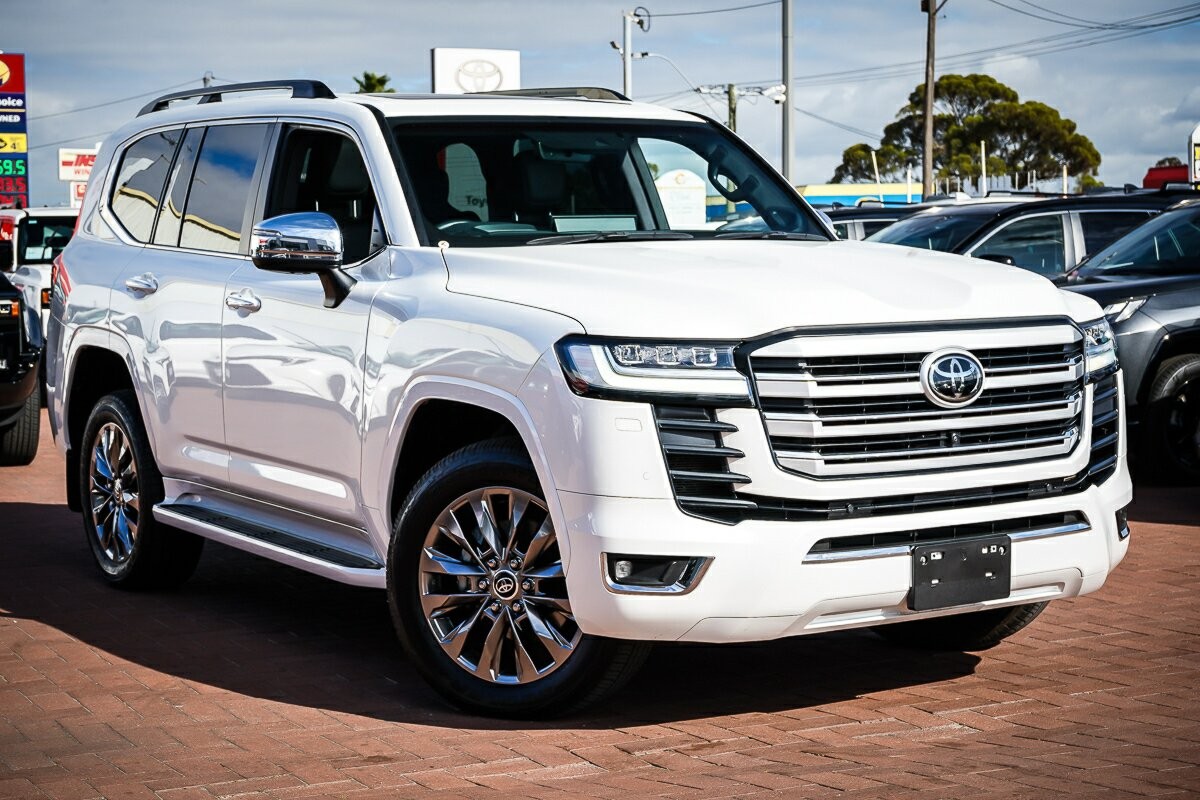 Toyota Landcruiser image 1