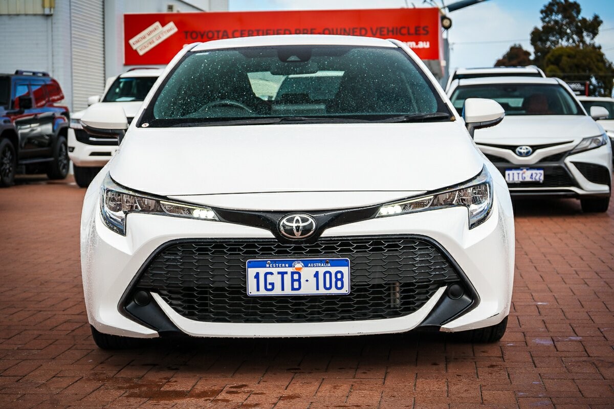 Toyota Corolla image 3