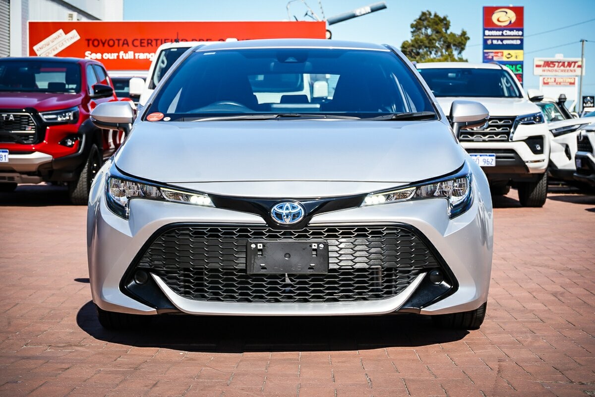 Toyota Corolla image 3