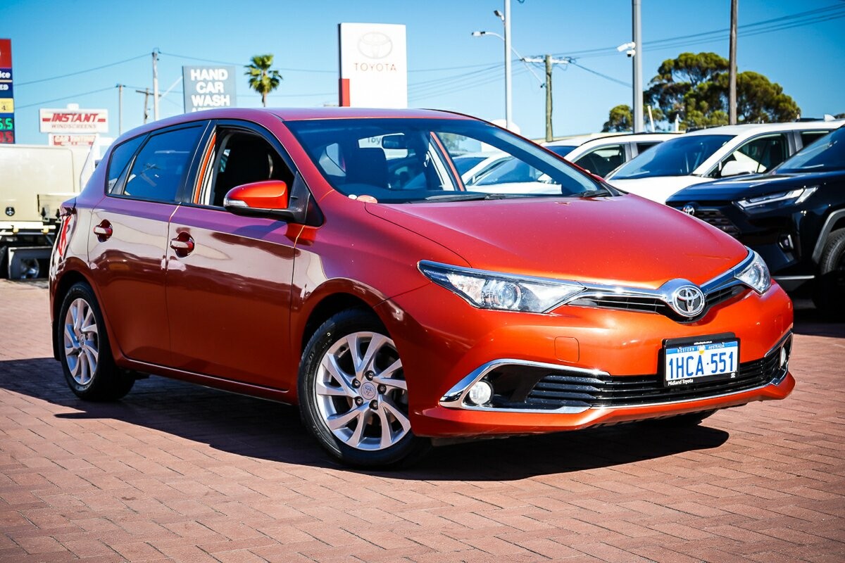 Toyota Corolla image 1