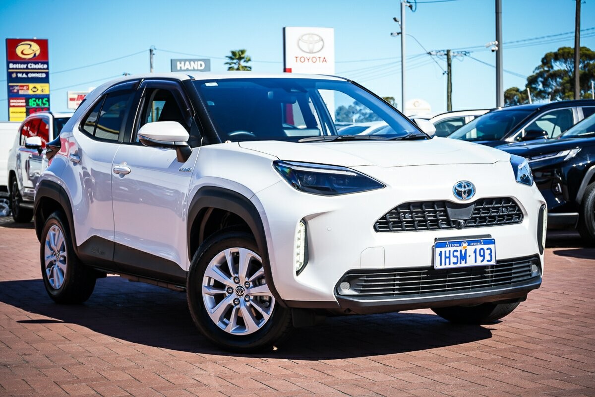 Toyota Yaris Cross image 1