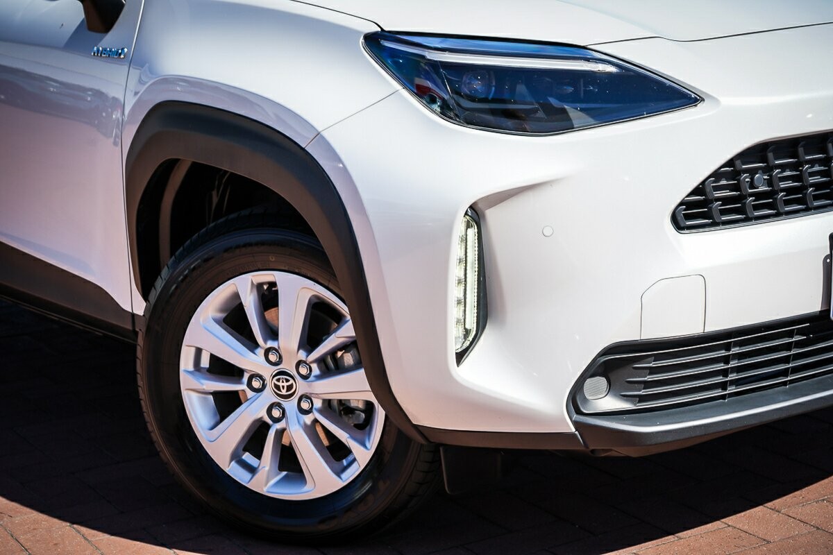 Toyota Yaris Cross image 2