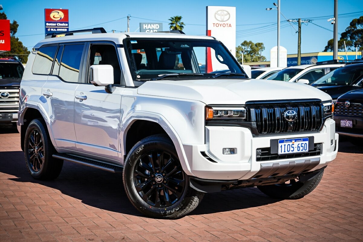 Toyota Landcruiser Prado image 1