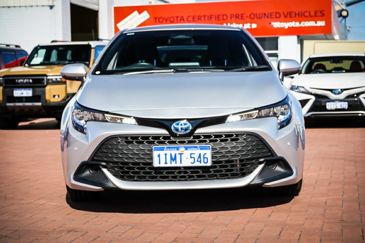 Toyota Corolla image 3