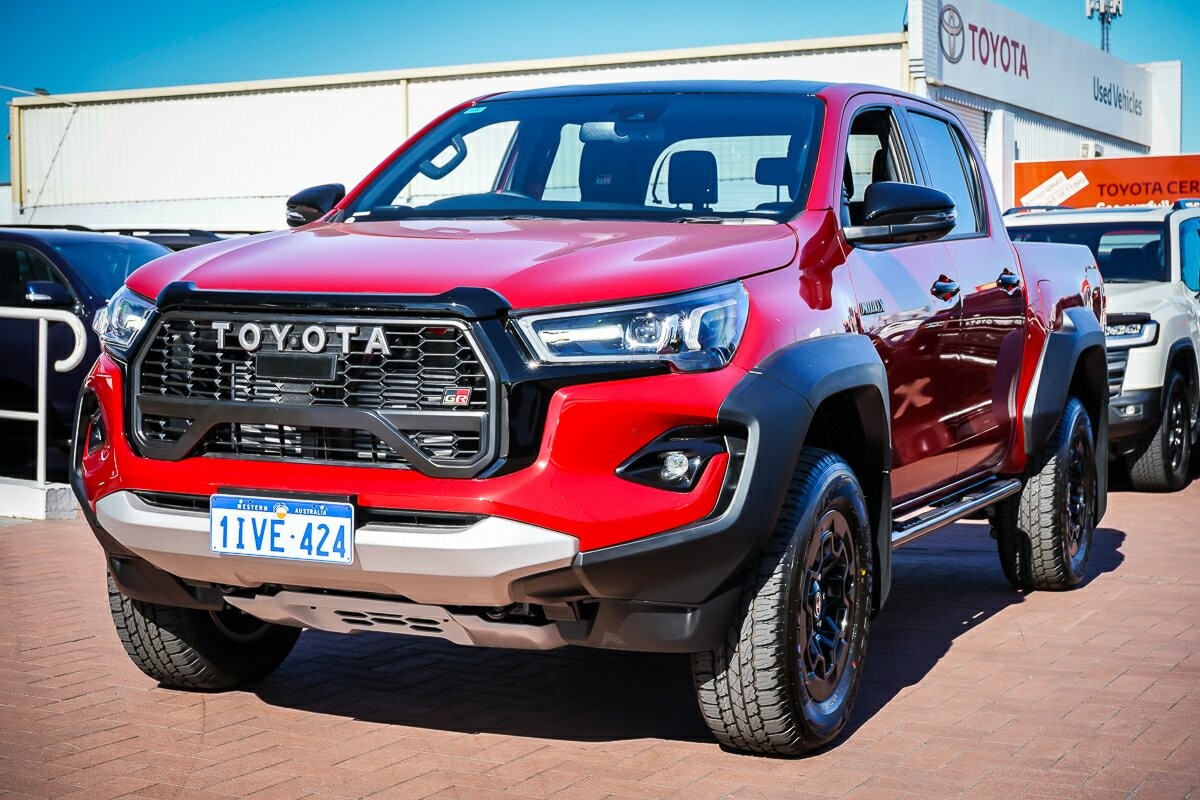 Toyota Hilux image 4