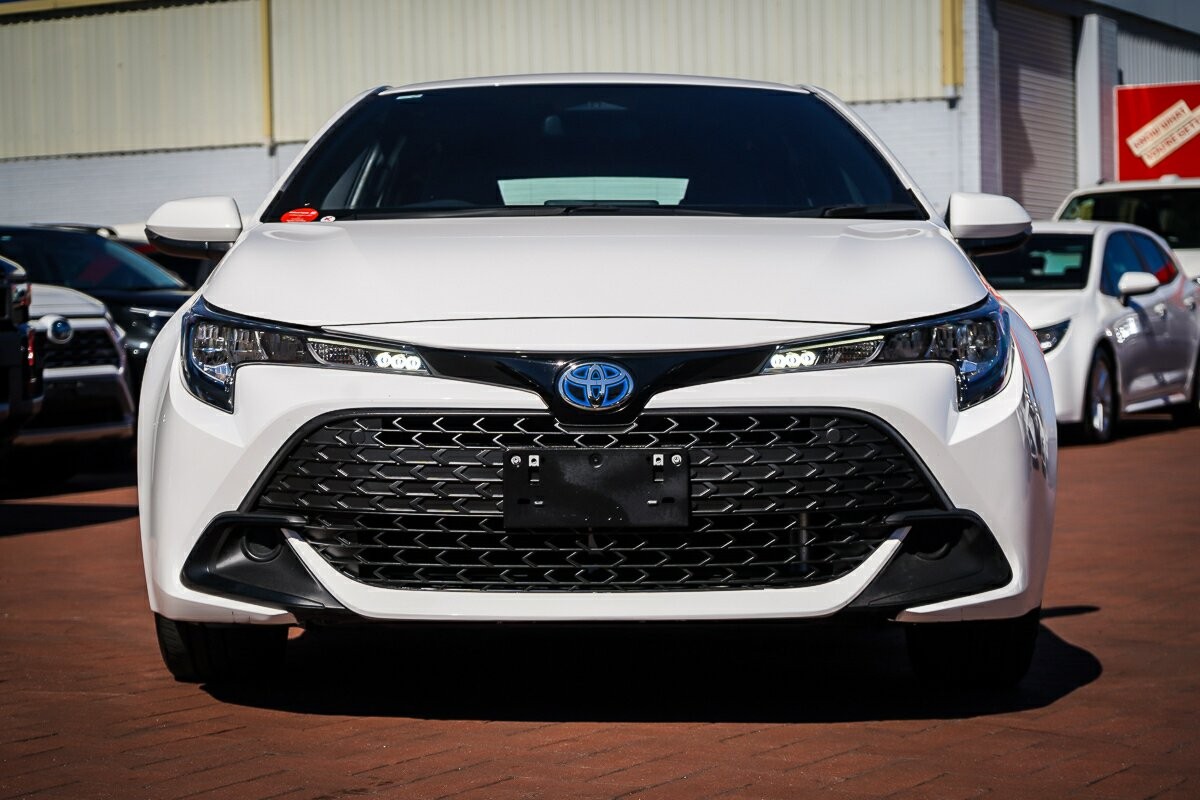 Toyota Corolla image 3