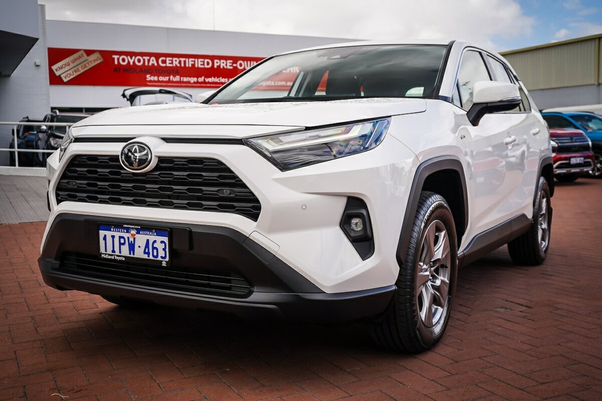 Toyota Rav4 image 4
