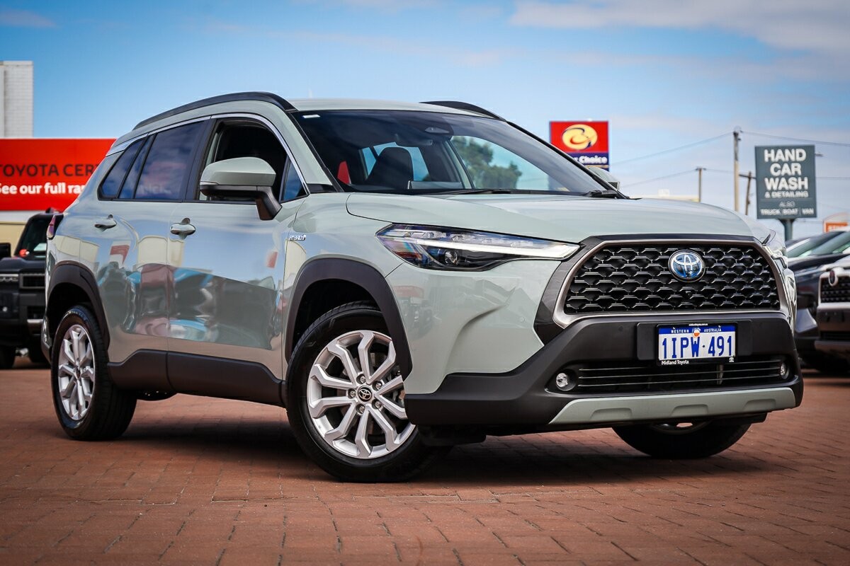 Toyota Corolla Cross image 1