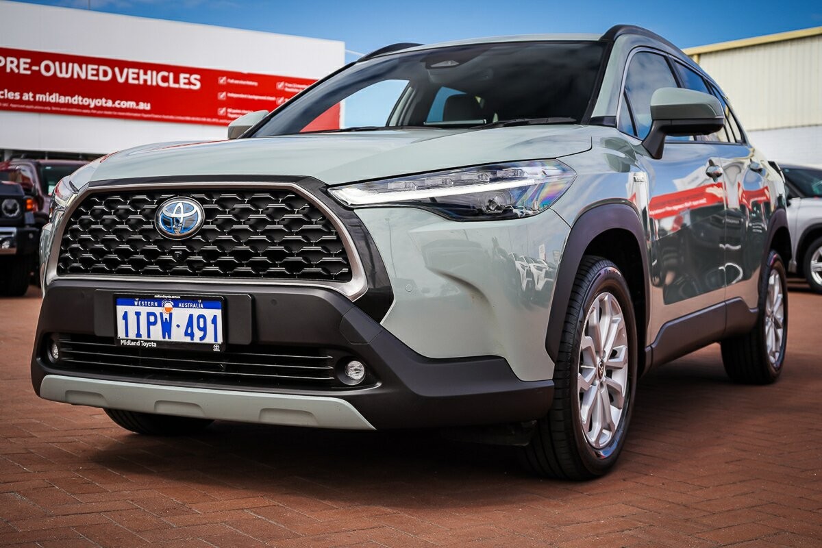 Toyota Corolla Cross image 4