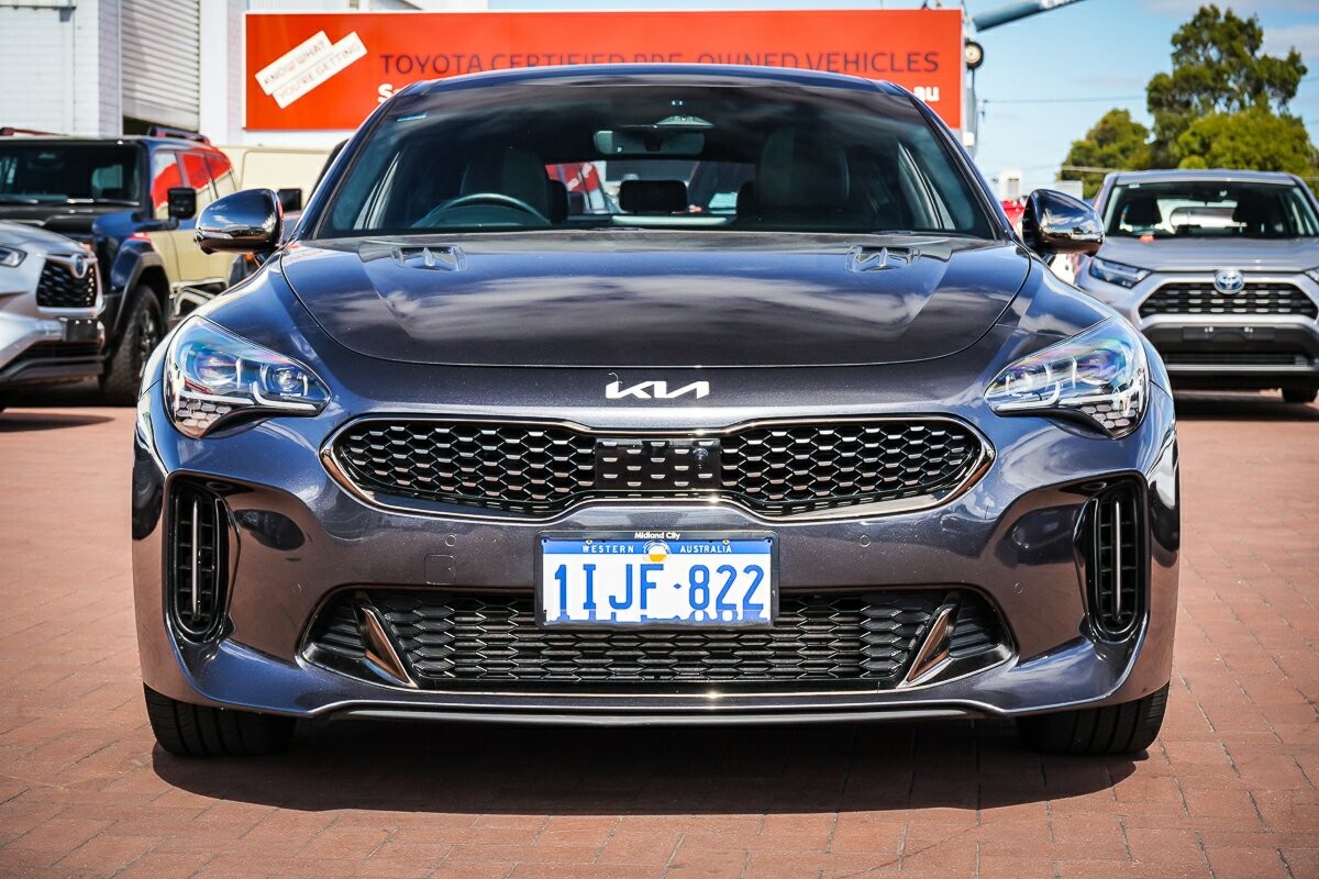 Kia Stinger image 3