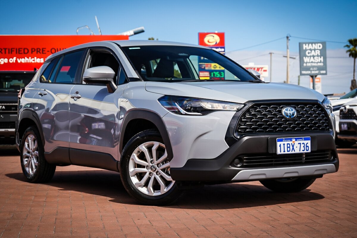 Toyota Corolla Cross image 1