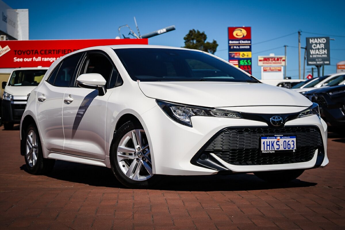 Toyota Corolla image 1