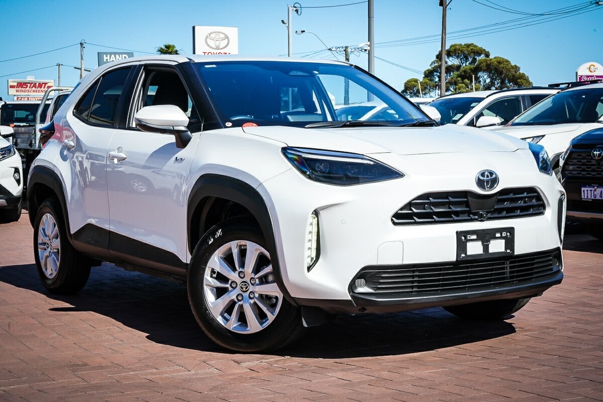 Toyota Yaris Cross image 1