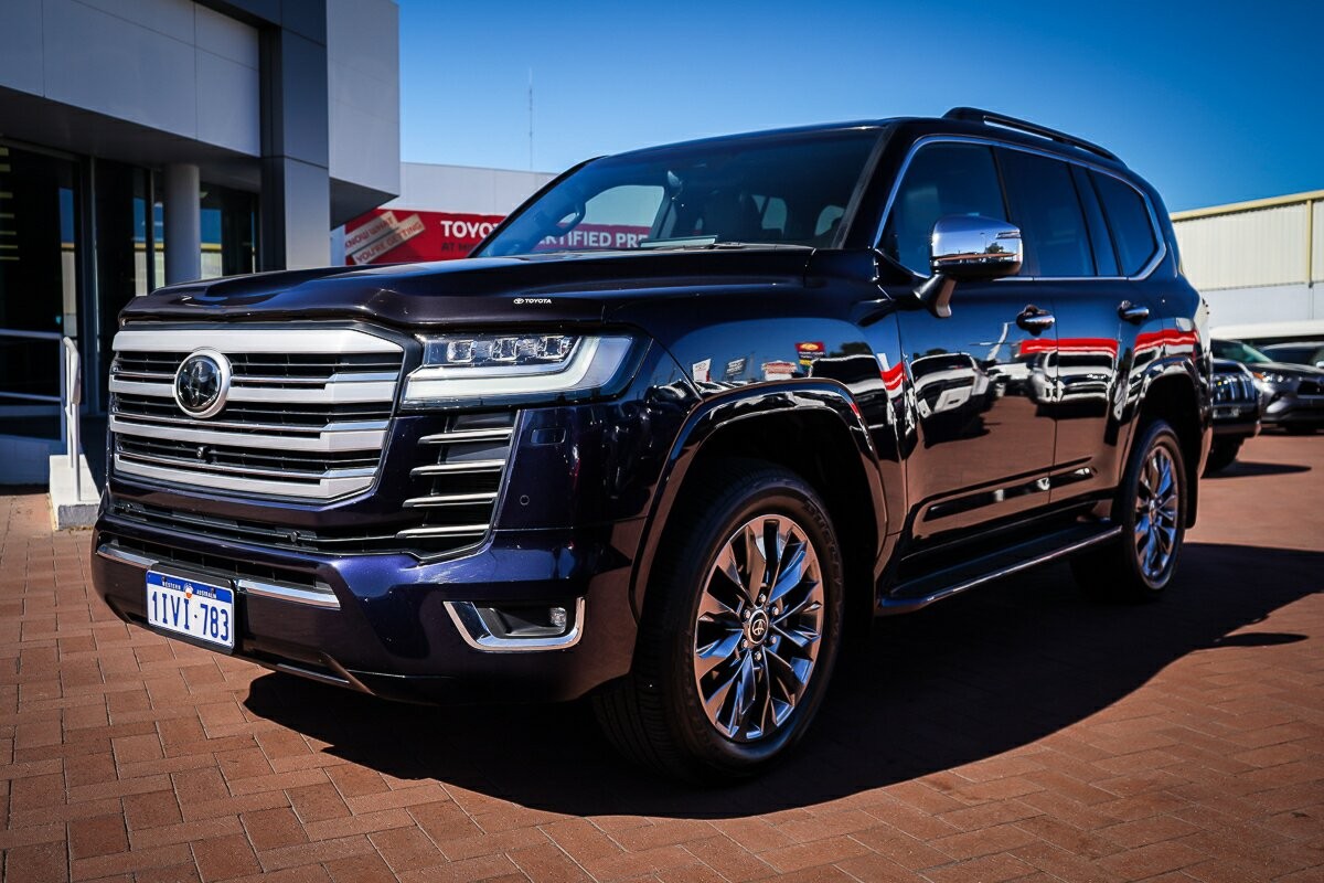 Toyota Landcruiser image 4