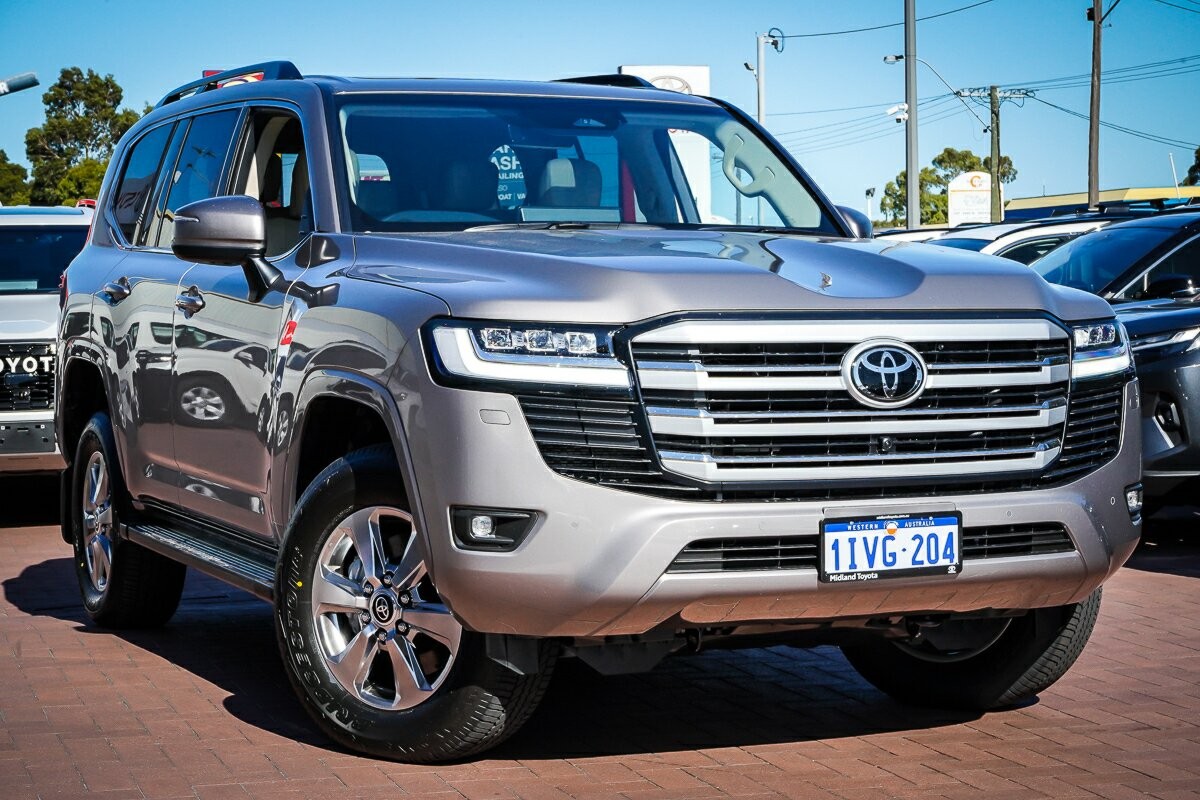 Toyota Landcruiser image 1