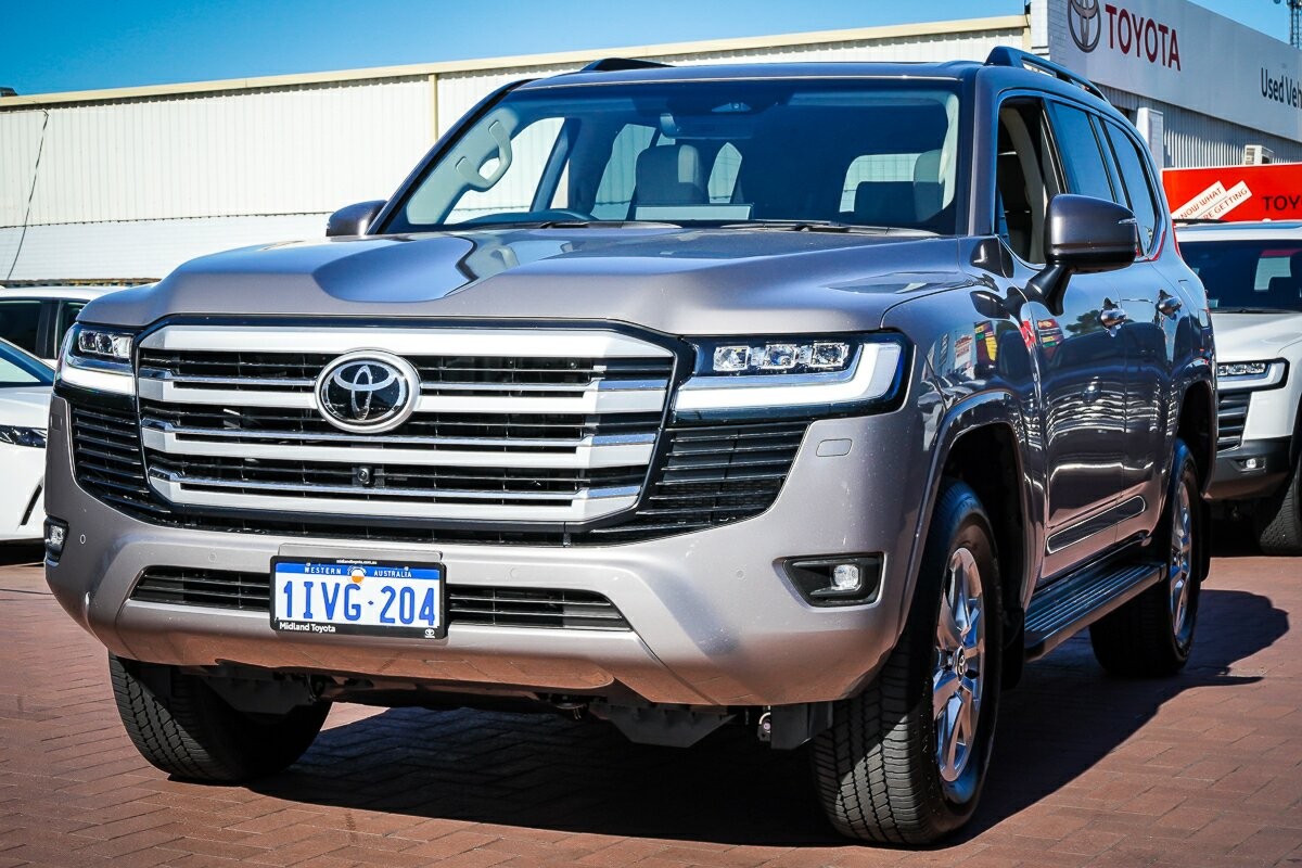 Toyota Landcruiser image 4