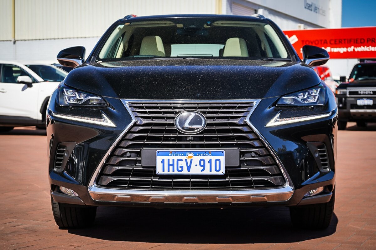 Lexus Nx image 3