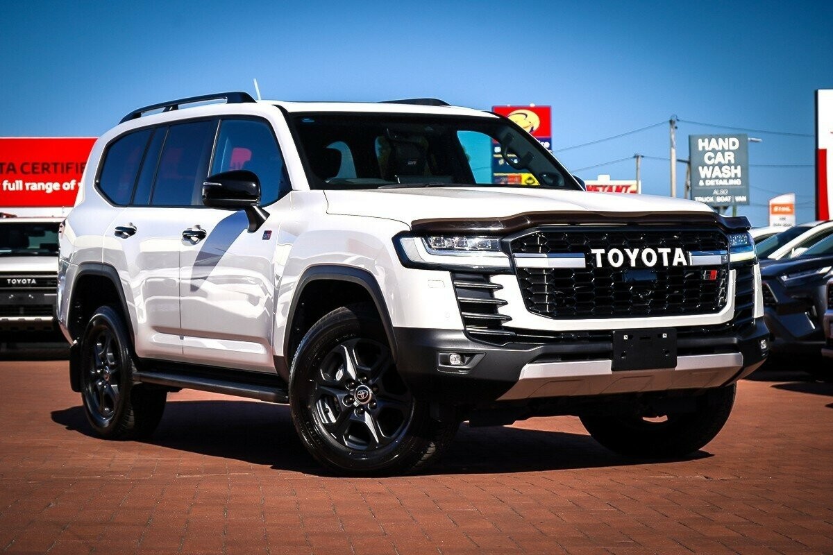 Toyota Landcruiser image 1