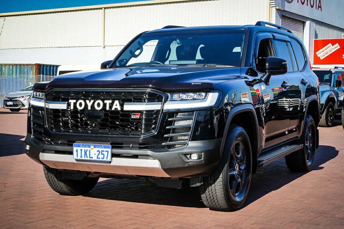 Toyota Landcruiser image 4