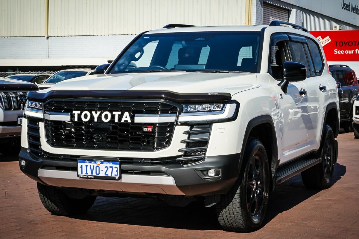 Toyota Landcruiser image 4