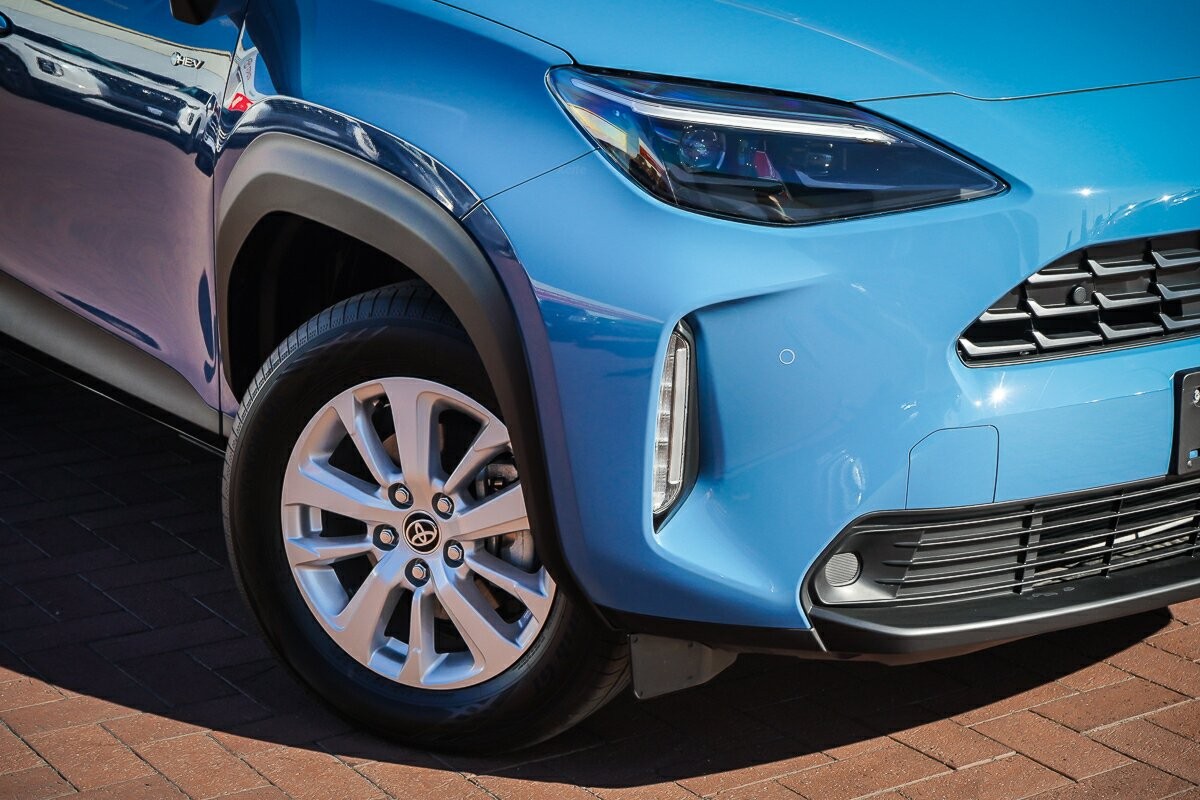 Toyota Yaris Cross image 2