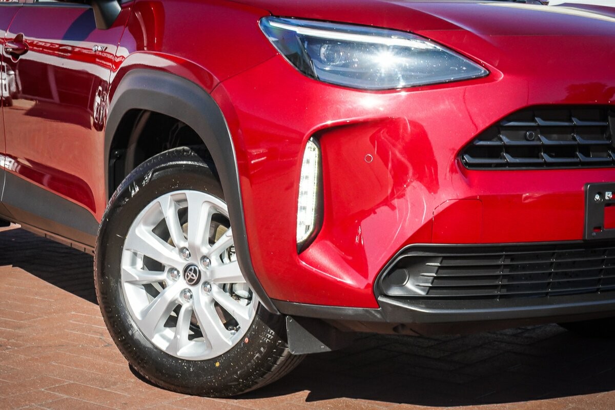 Toyota Yaris Cross image 2