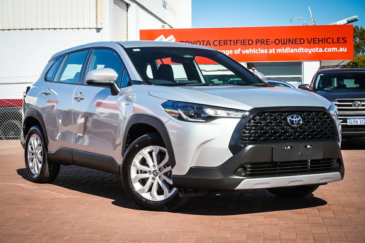 Toyota Corolla Cross image 1