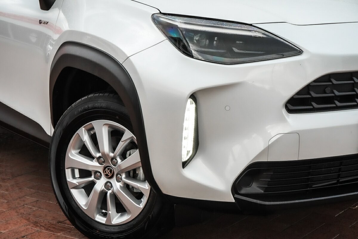 Toyota Yaris Cross image 2