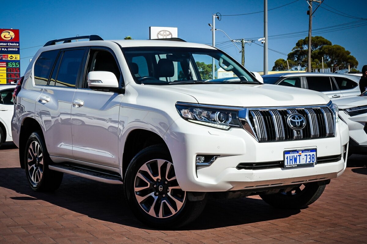 Toyota Landcruiser Prado image 1