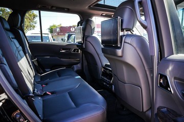 https://vehicle-cdn.autoleague.cloud/28166_6511951_12.jpg