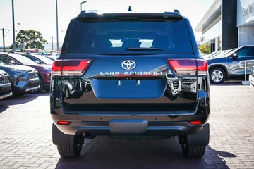 https://vehicle-cdn.autoleague.cloud/28166_6511951_7.jpg