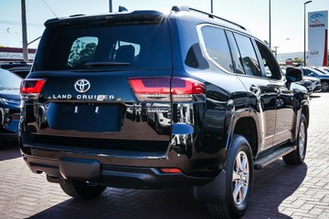 https://vehicle-cdn.autoleague.cloud/28166_6511951_8.jpg