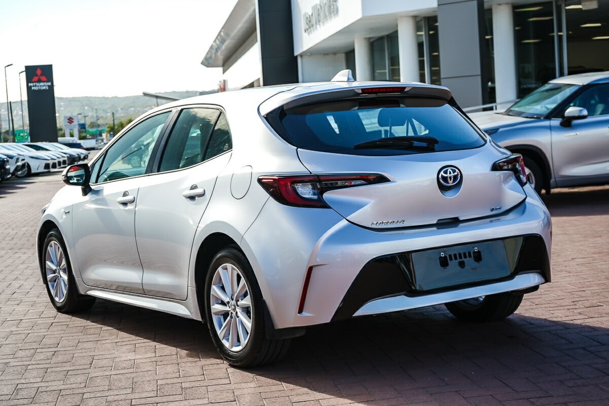 Toyota Corolla image 4