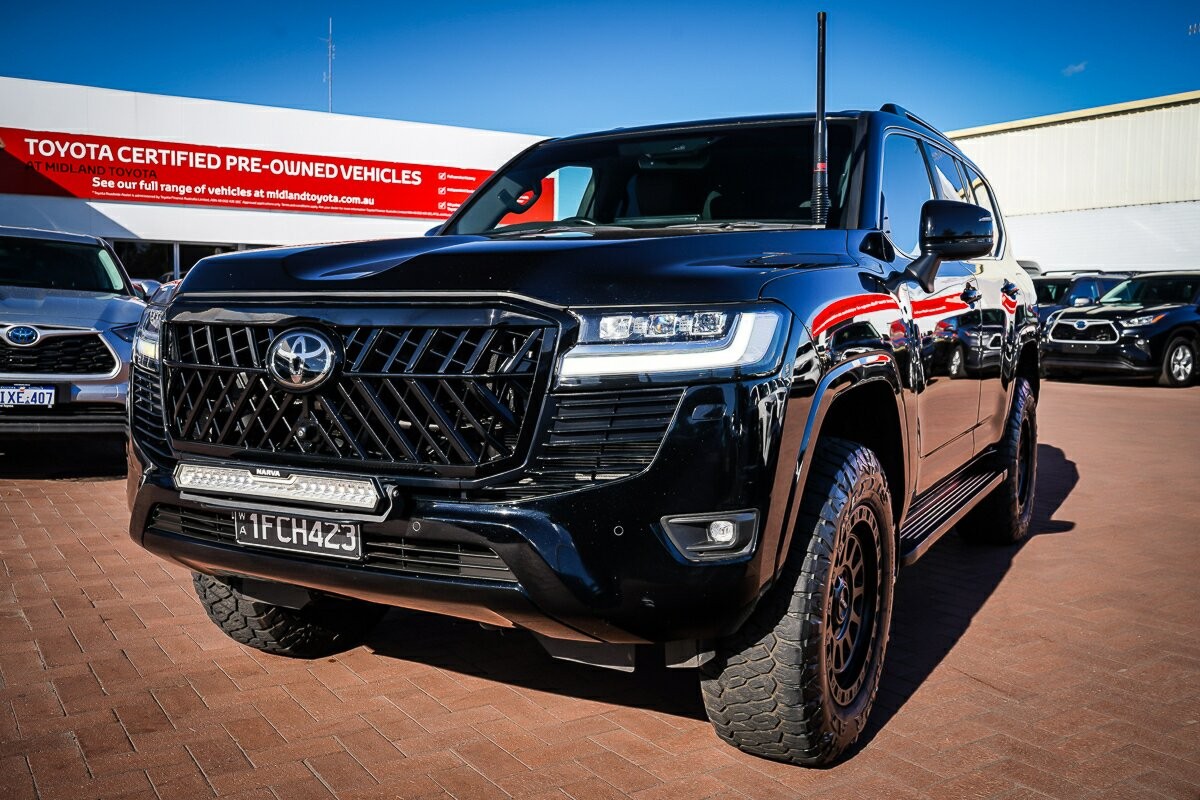 Toyota Landcruiser image 4