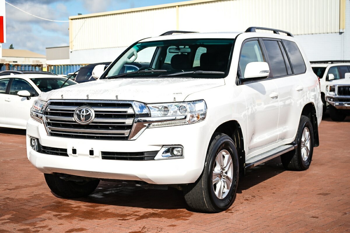 Toyota Landcruiser image 4